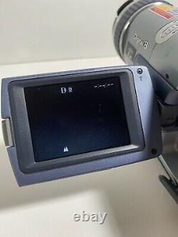 Sony Handycam DCR-TRV330 Digital8 Camcorder Record Transfer Play Hi8 Video 8MM