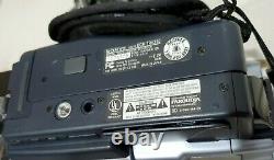 Sony vintage Japan Digital8 DCR-TRV350 Handycam Night vision 700 Zoom Camcorder