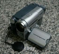 VTG Sony Handycam DCR-TRV260 Digital8 8mm Camcorder NTSC 20x With Extras Tested FS